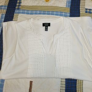 Jones New York Signature sleeveless top